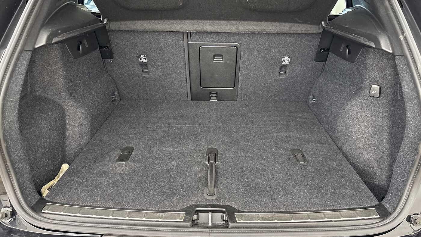 Used Volvo XC40 2025 for sale - 77646419: Photo 5