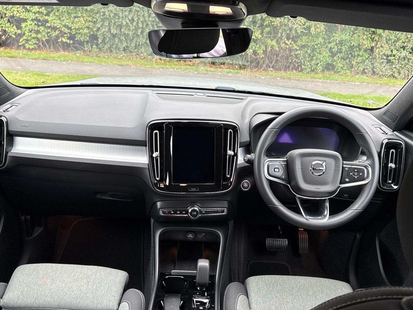 Used Volvo XC40 2023 for sale - 76024352: Photo 45
