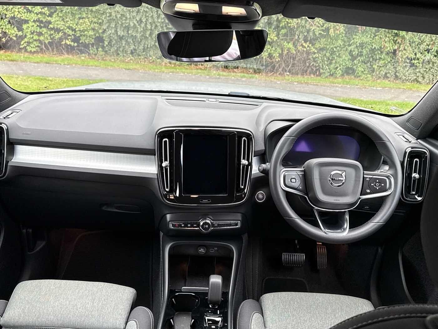 Used Volvo XC40 2023 for sale - 76024352: Photo 5