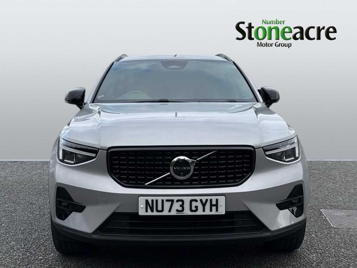Used Volvo XC40 2023 for sale - 76024352: Photo 8