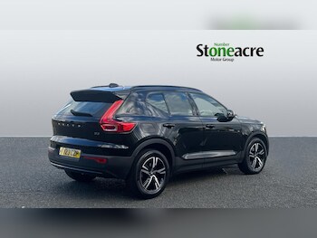 Used Volvo XC40 2023 for sale - 76337099: Photo