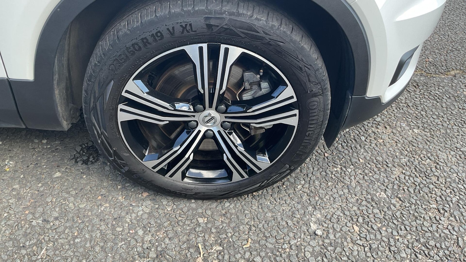 Used Volvo XC40 2022 for sale - 76121561: Photo 34