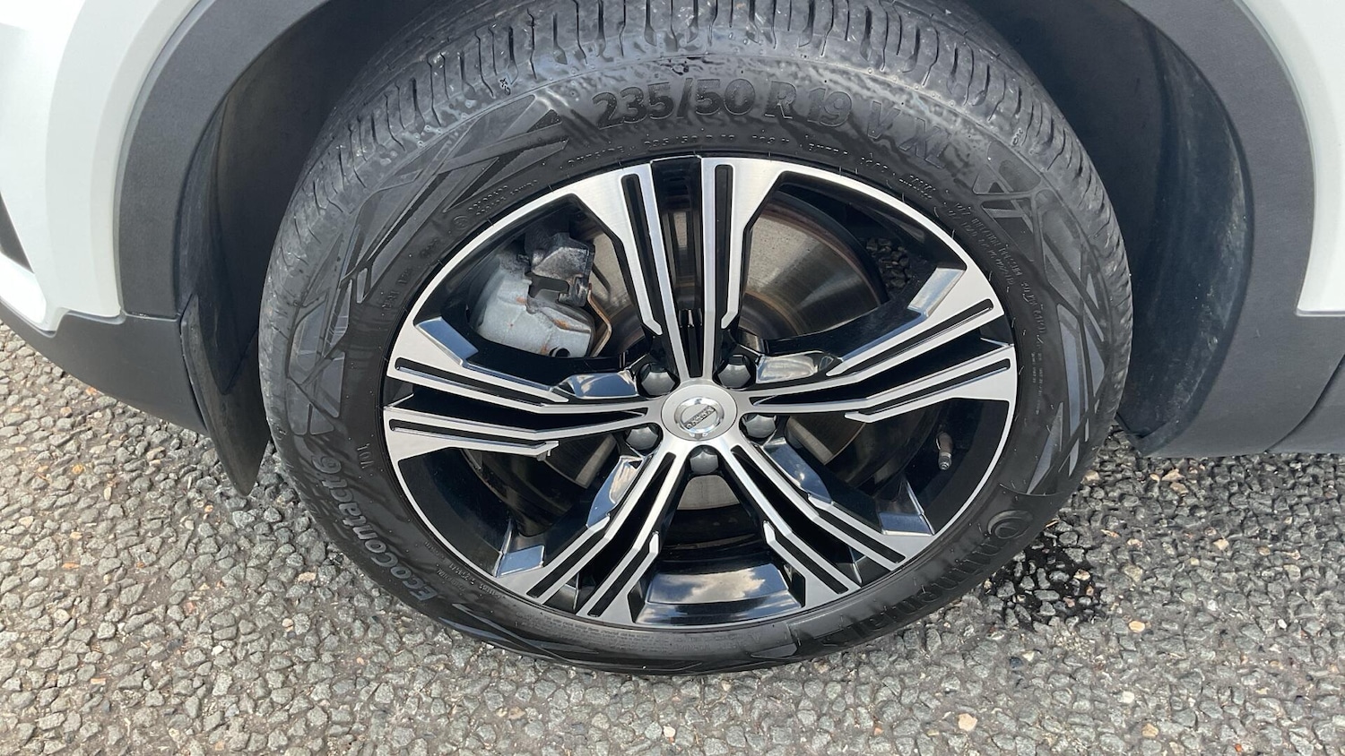 Used Volvo XC40 2022 for sale - 76121561: Photo 35