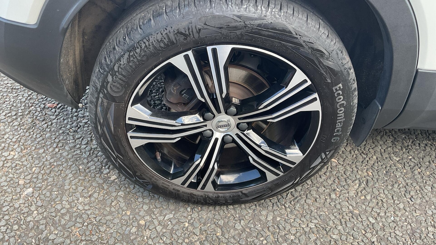Used Volvo XC40 2022 for sale - 76121561: Photo 37