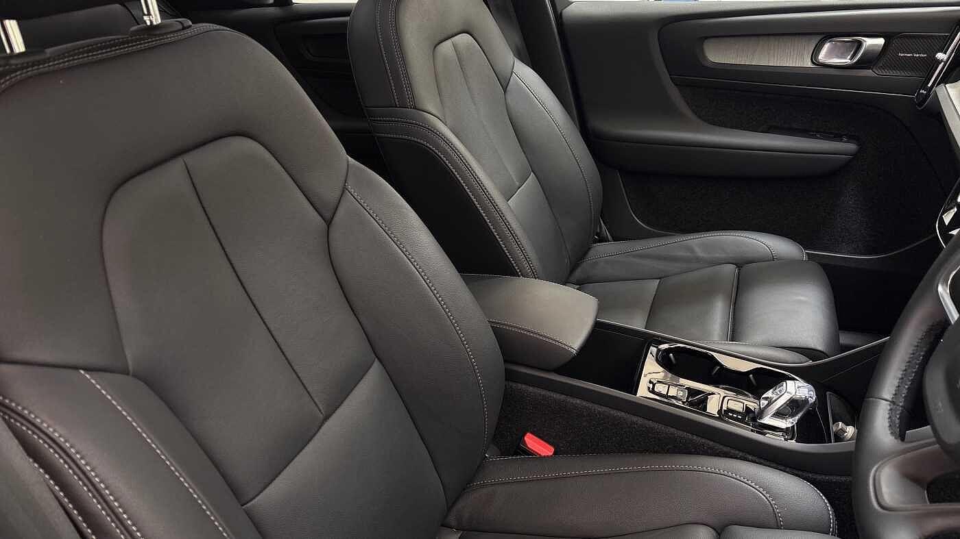 Used Volvo XC40 2025 for sale - 77412242: Photo 29