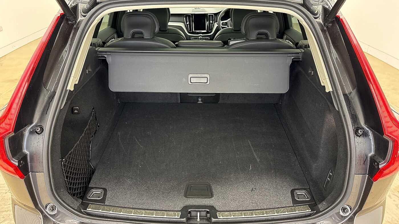 Used Volvo XC60 2025 for sale - 76714792: Photo 14