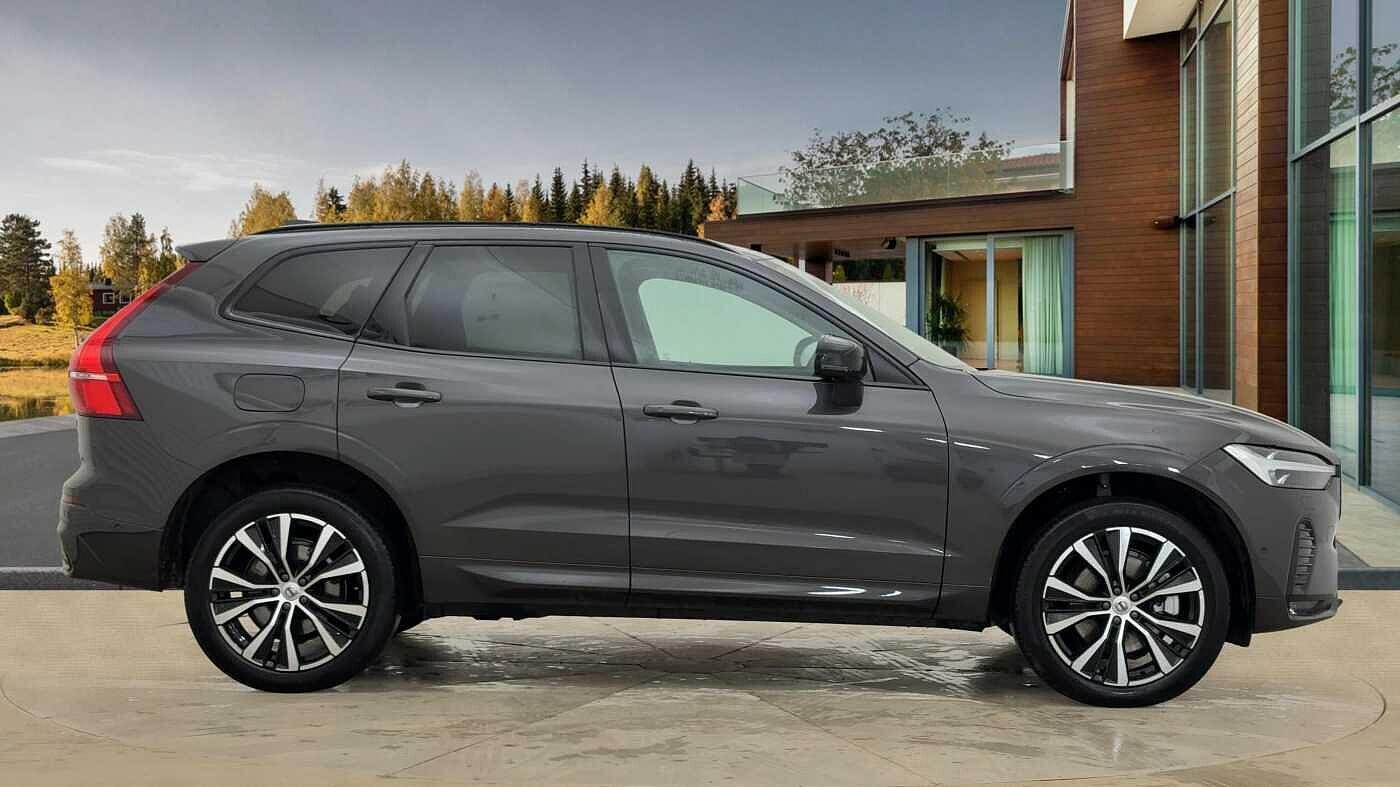 Used Volvo XC60 2025 for sale - 76714792: Photo 2