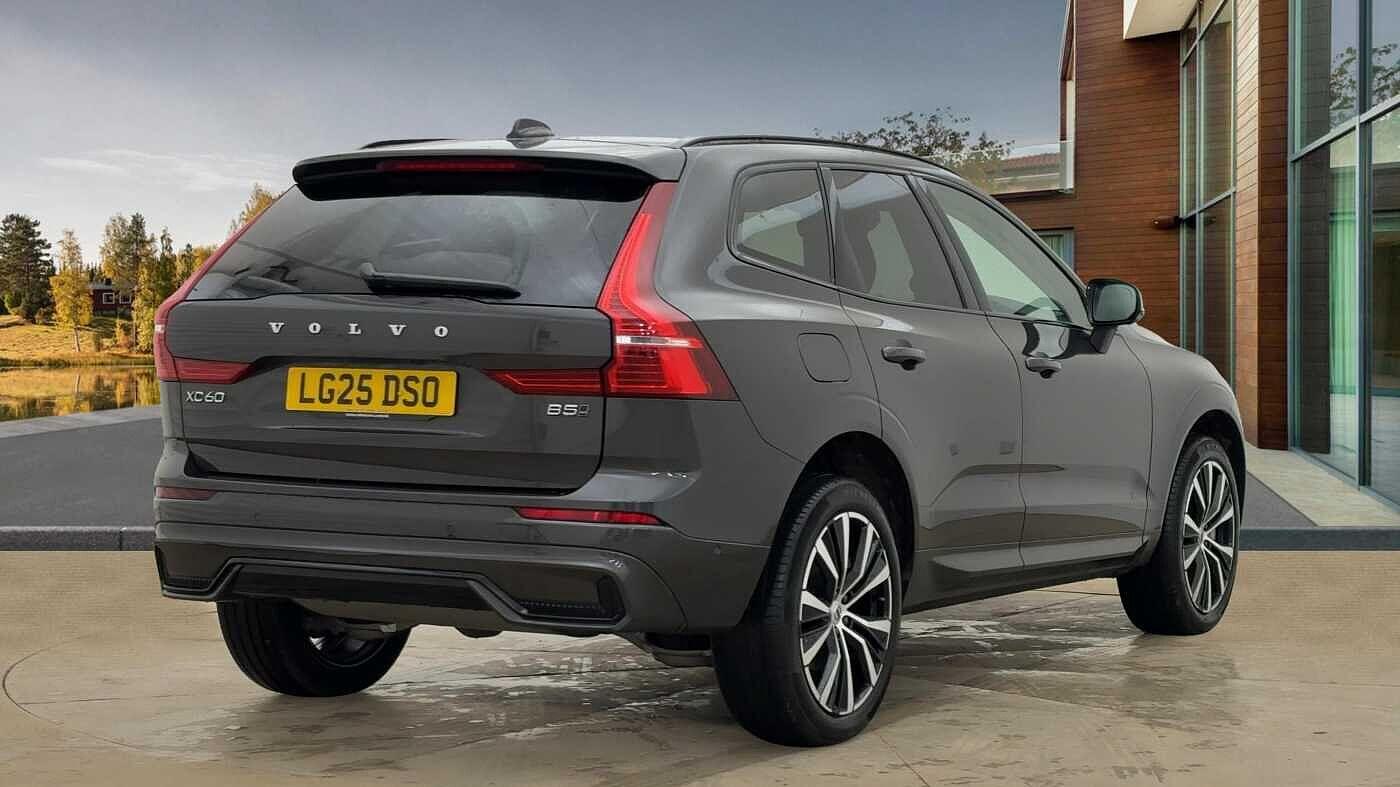 Used Volvo XC60 2025 for sale - 76714792: Photo 3