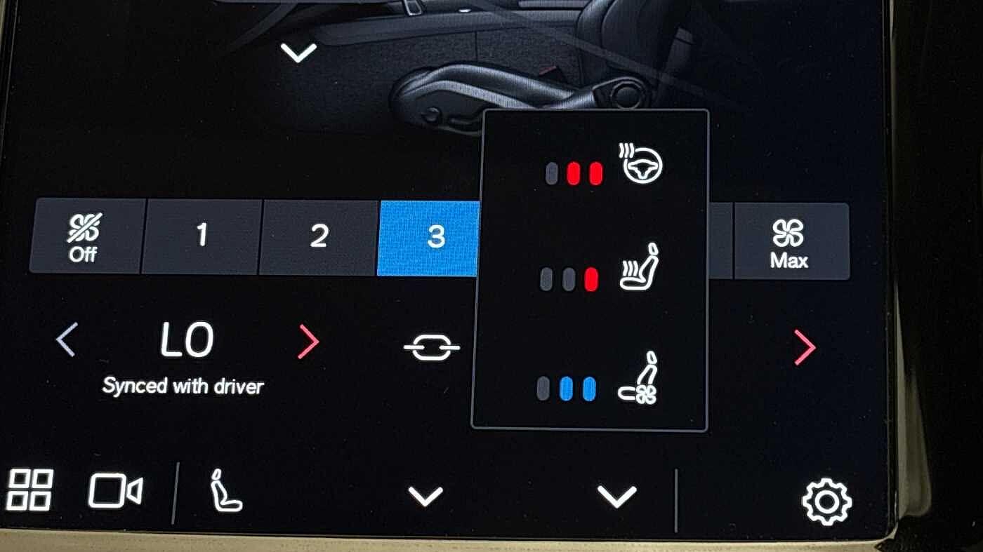 Used Volvo XC60 2025 for sale - 76714792: Photo 40