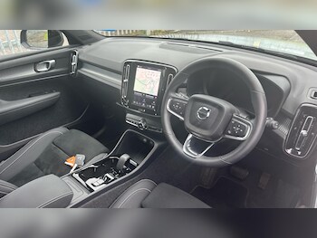 Used Volvo XC40 2024 for sale - 78772062: Photo