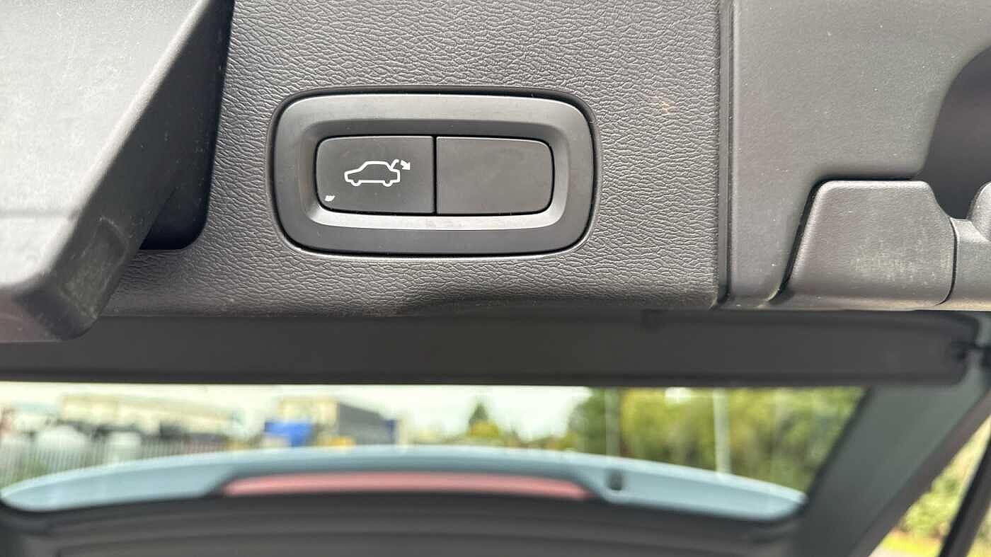 Used Volvo XC60 2019 for sale - 76094646: Photo 28
