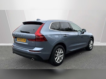 Used Volvo XC60 2019 for sale - 76094646: Photo 2