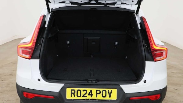 Used Volvo XC40 2024 for sale - 74358478: Photo 14