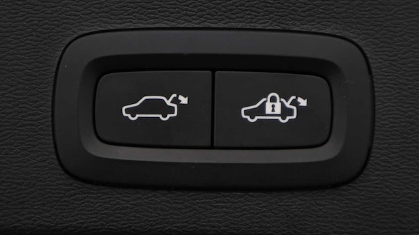 Used Volvo XC40 2024 for sale - 74358478: Photo 18