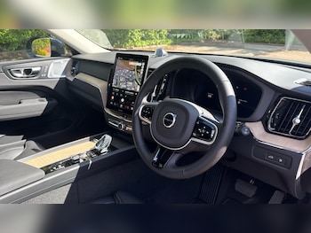 Used Volvo XC60 2026 for sale - 78609500: Photo