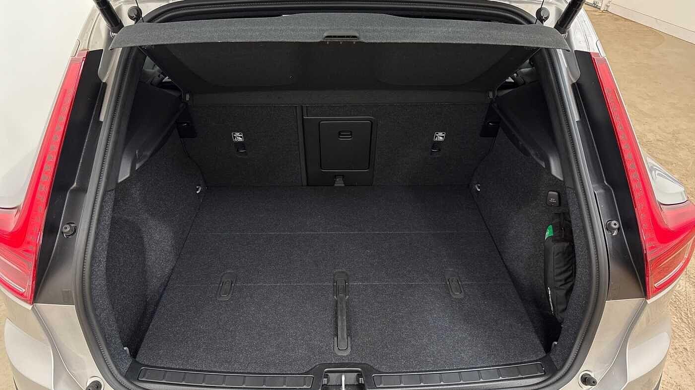 Used Volvo XC40 2024 for sale - 76336645: Photo 14