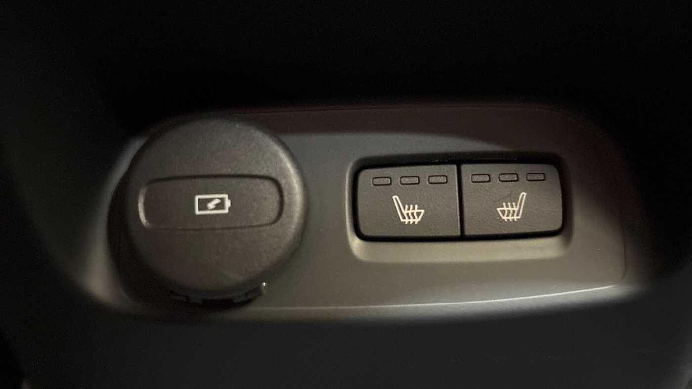 Used Volvo XC40 2024 for sale - 76336645: Photo 17