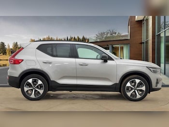 Used Volvo XC40 2024 for sale - 76336645: Photo