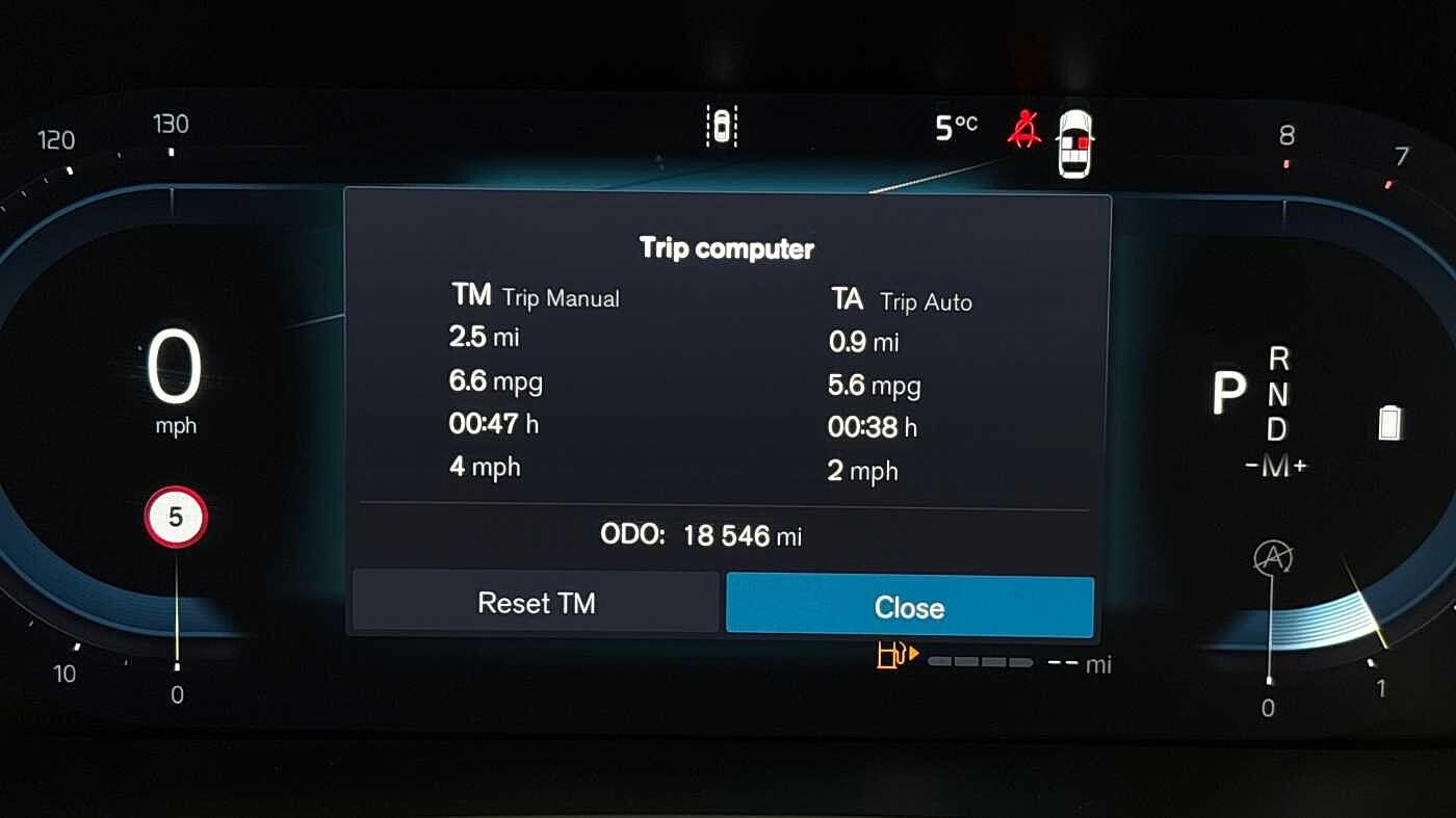 Used Volvo XC40 2025 for sale - 77647190: Photo 9