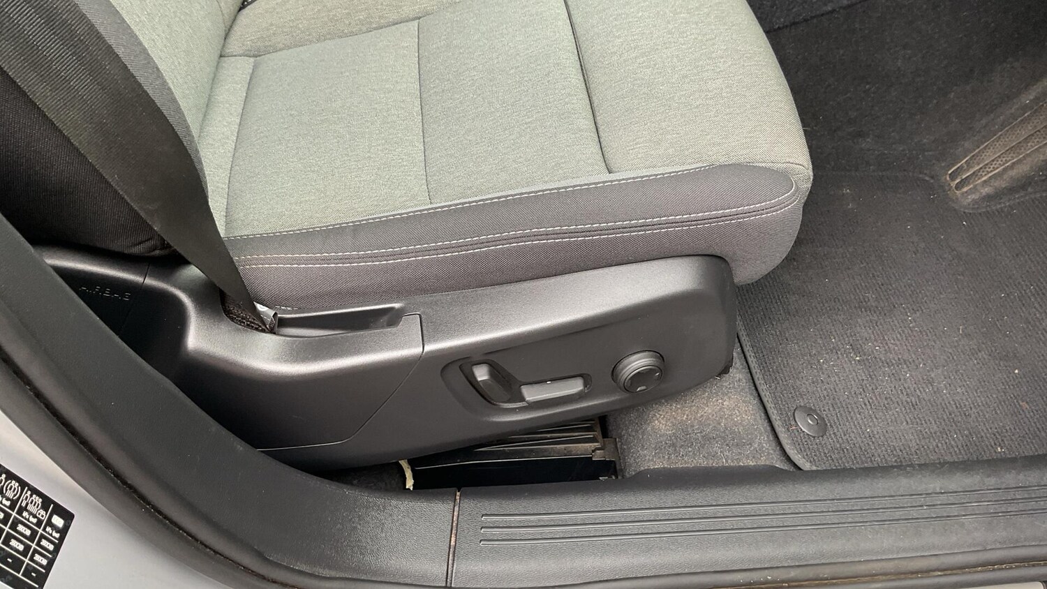 Used Volvo XC40 2023 for sale - 75926814: Photo 30