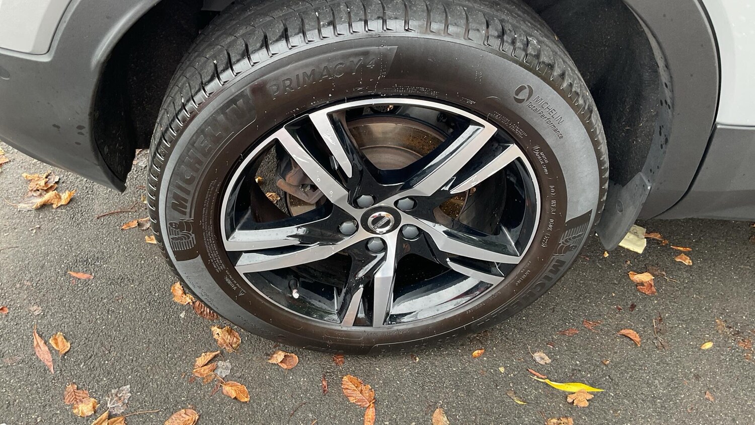 Used Volvo XC40 2023 for sale - 75926814: Photo 39