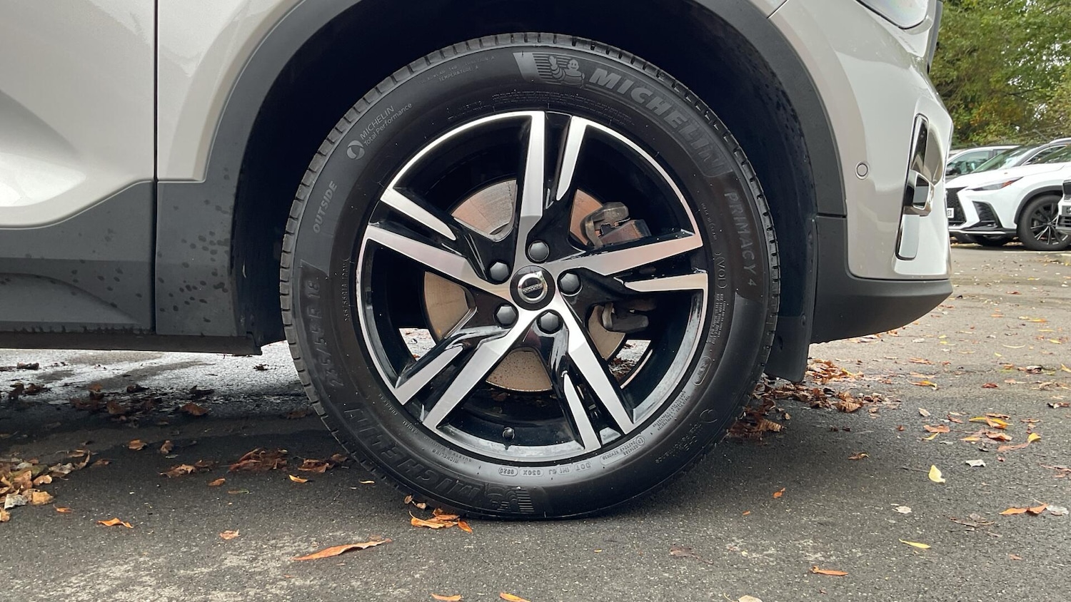 Used Volvo XC40 2023 for sale - 75926814: Photo 9