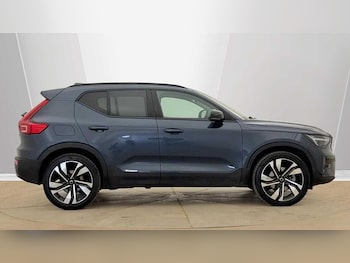Used Volvo XC40 2025 for sale - 78759311: Photo