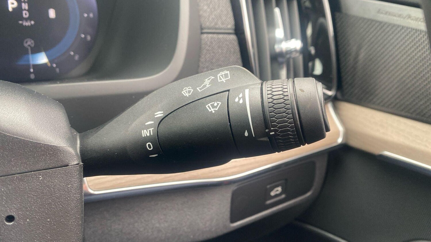 Used Volvo XC90 2025 for sale - 76307030: Photo 57