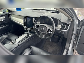 Used Volvo V90 2019 for sale - 77455941: Photo