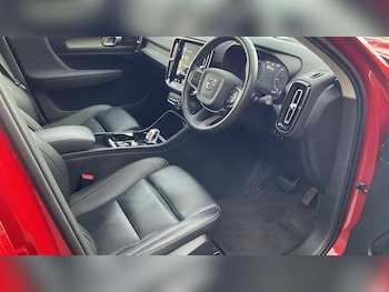 Used Volvo XC40 2020 for sale - 76294608: Photo