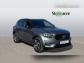 Volvo - XC40