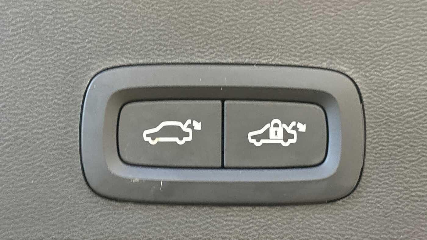 Used Volvo XC40 2025 for sale - 77478499: Photo 19