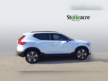 Used Volvo XC40 2026 for sale - 78528322: Photo