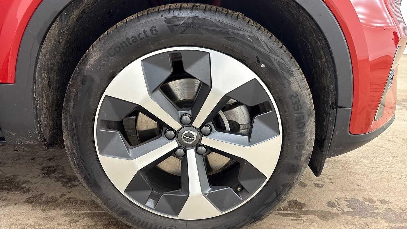 Used Volvo XC40 2025 for sale - 76389417: Photo 16