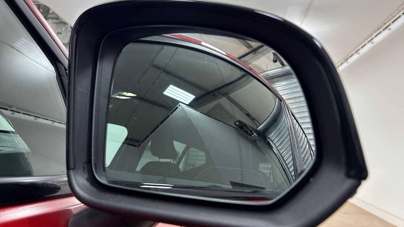 Used Volvo XC40 2025 for sale - 76389417: Photo 21