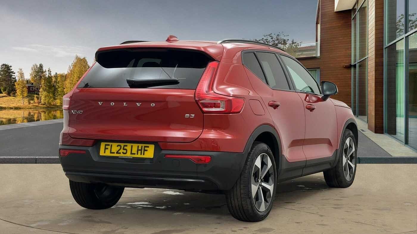 Used Volvo XC40 2025 for sale - 76389417: Photo 3