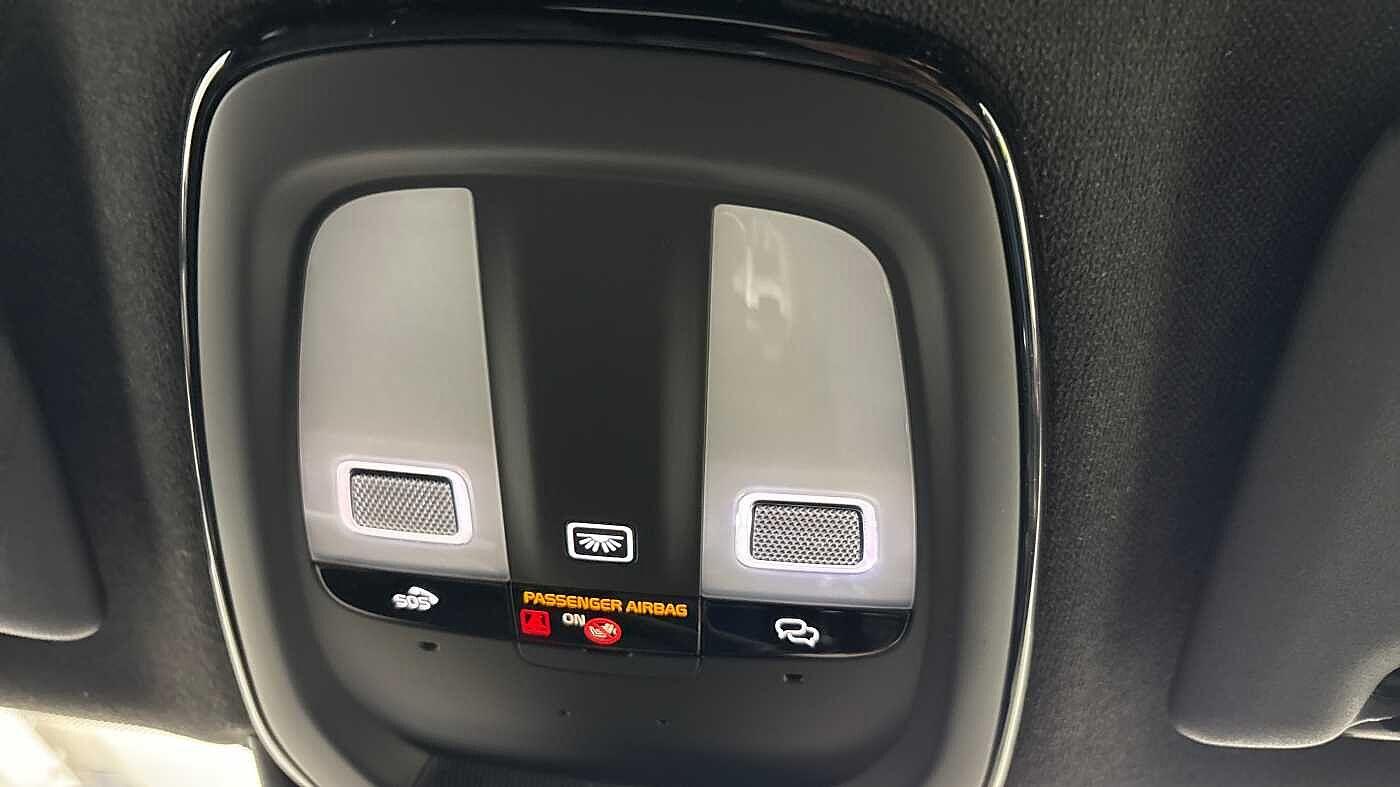 Used Volvo XC40 2025 for sale - 76389417: Photo 32