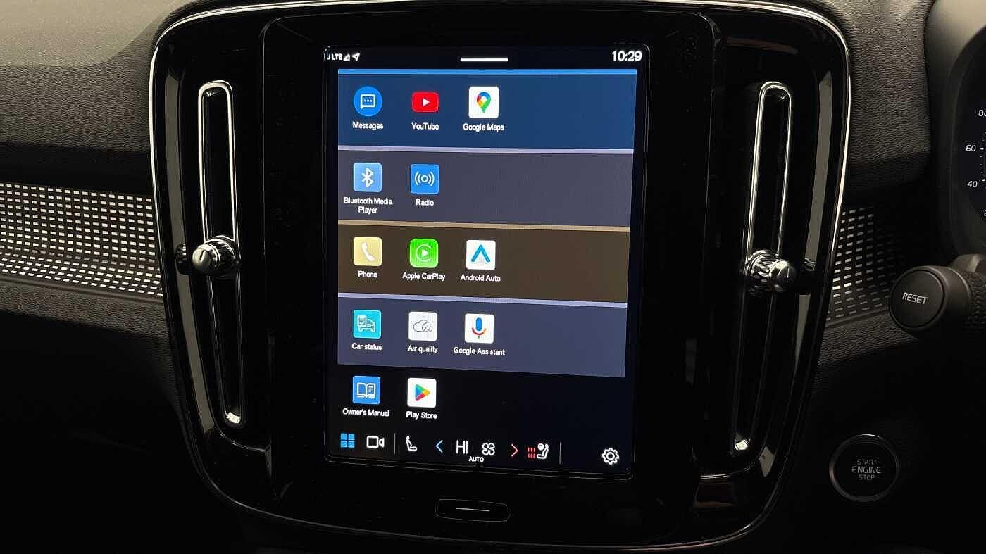 Used Volvo XC40 2025 for sale - 76389417: Photo 33