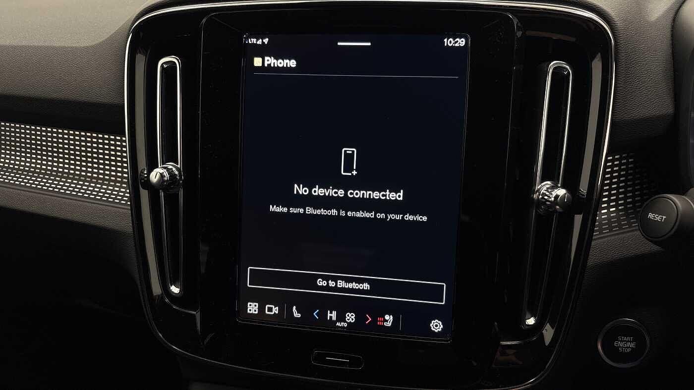 Used Volvo XC40 2025 for sale - 76389417: Photo 37