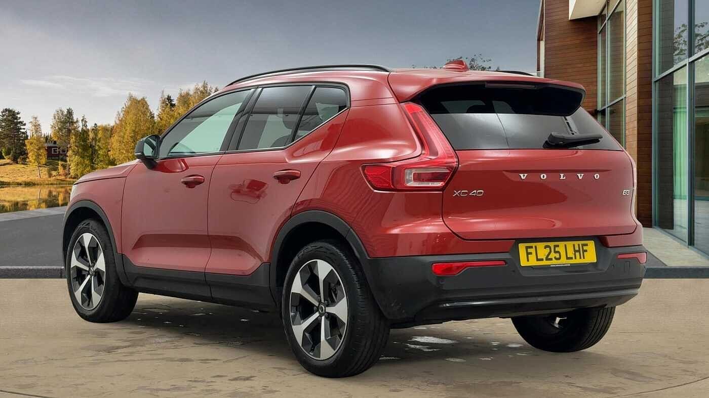 Used Volvo XC40 2025 for sale - 76389417: Photo 5
