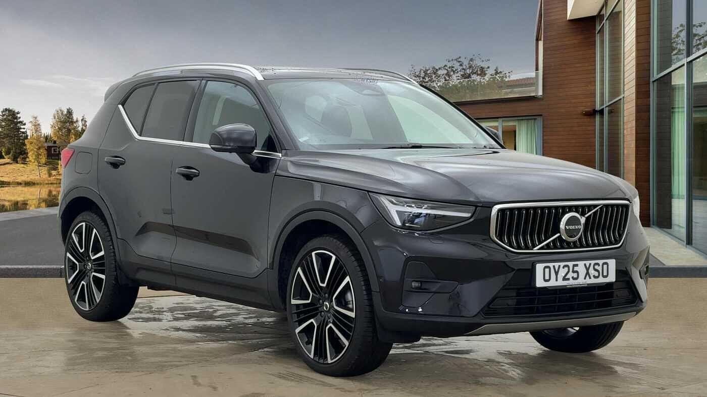 Used Volvo XC40 2025 for sale - 76512367: Photo 1
