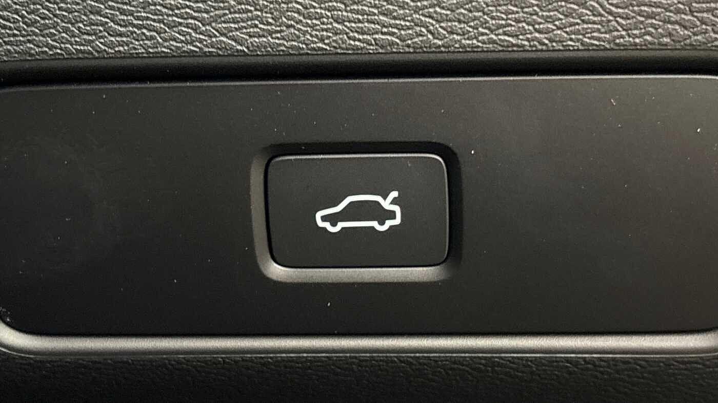 Used Volvo XC40 2025 for sale - 76512367: Photo 30