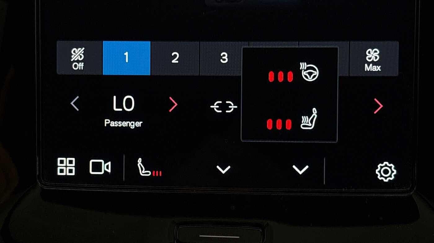 Used Volvo XC40 2025 for sale - 76512367: Photo 41