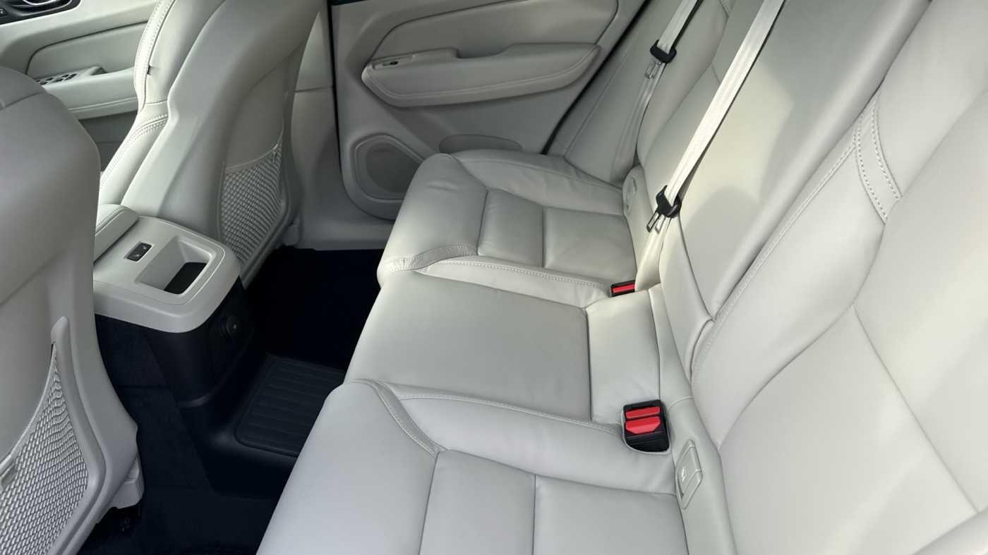 Used Volvo XC60 2025 for sale - 77424665: Photo 11