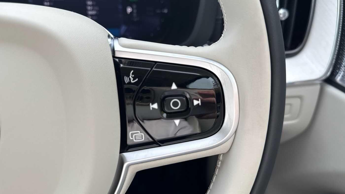 Used Volvo XC60 2025 for sale - 77424665: Photo 15