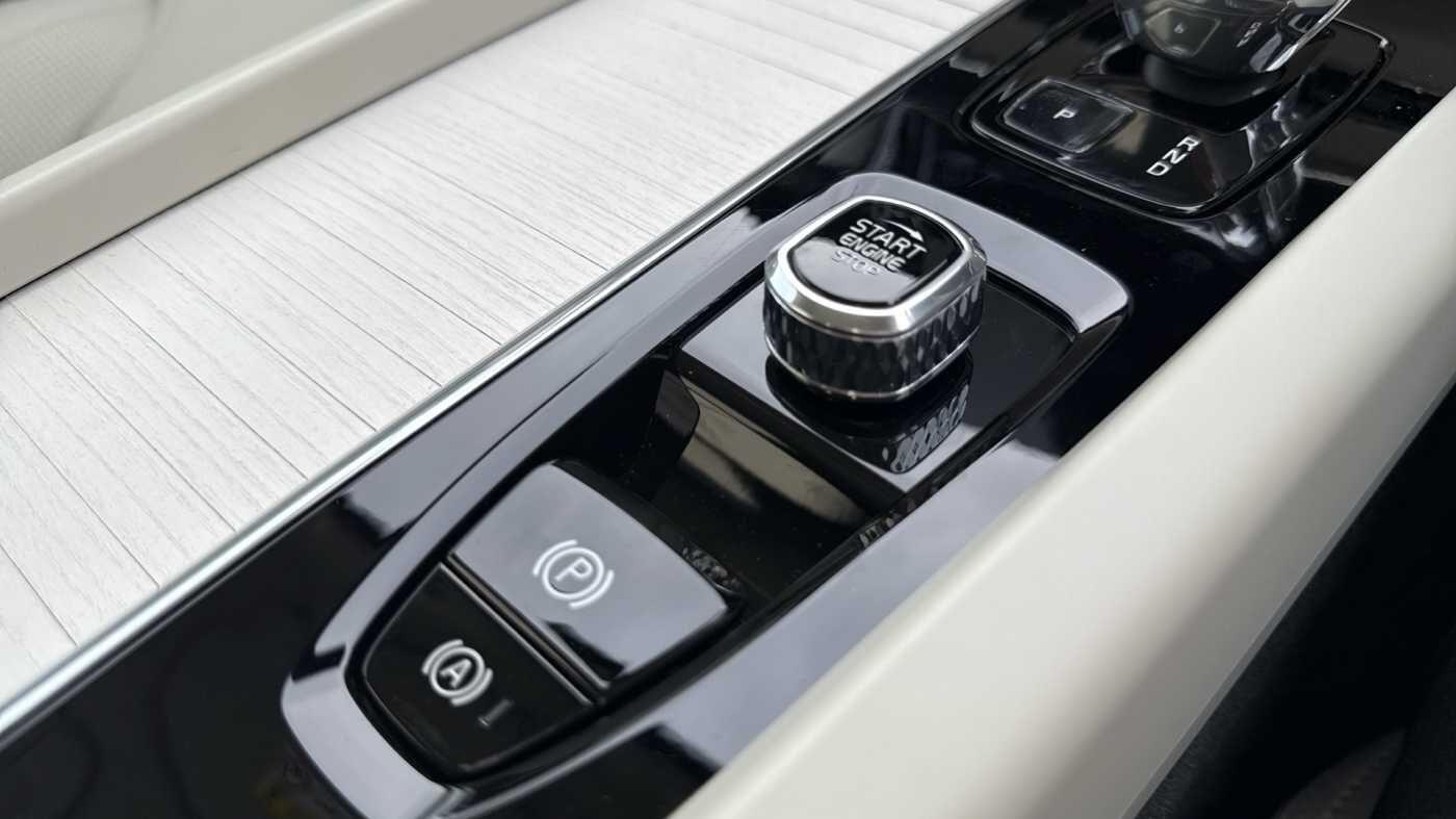 Used Volvo XC60 2025 for sale - 77424665: Photo 7