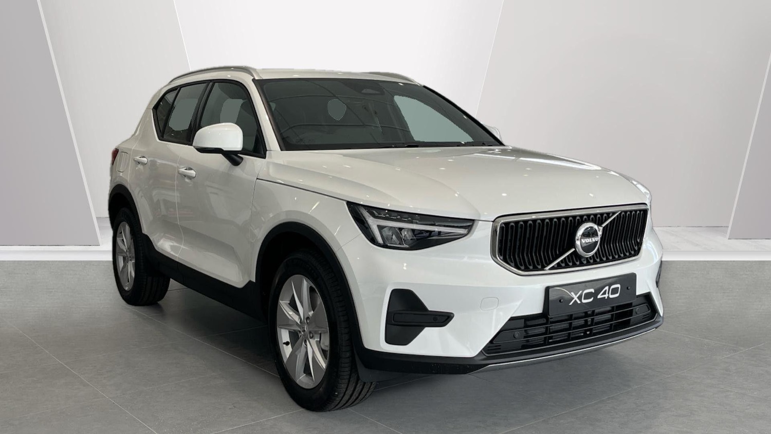 Used Volvo XC40 2025 for sale - 76159009: Photo 1