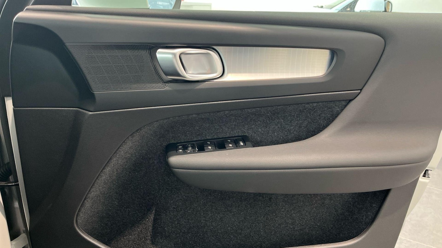 Used Volvo XC40 2025 for sale - 76159009: Photo 20