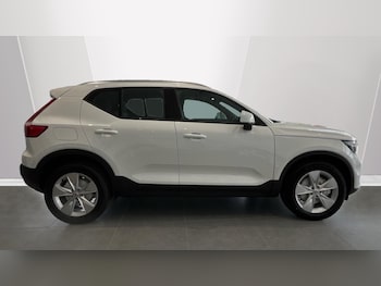 Used Volvo XC40 2025 for sale - 76159009: Photo