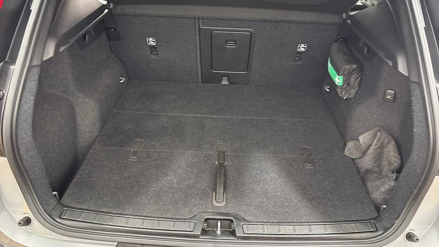 Used Volvo XC40 for sale - 77537982: Photo 14